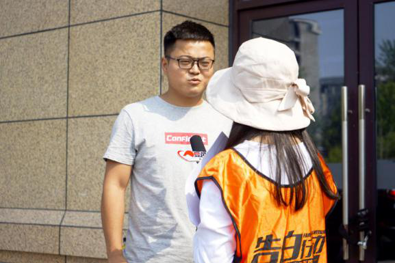 消除歧視 為愛出發(fā) 愛心送考司機(jī)為白癜風(fēng)患者發(fā)聲